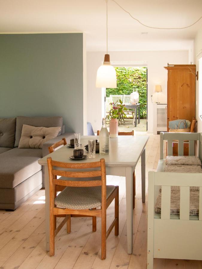 Kamilla'S Cottage, 1 Km. From The Beach Stege Exterior photo